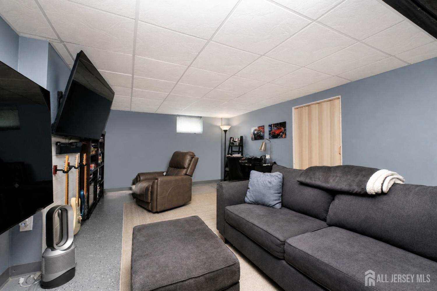 155 Washington Avenue, South Amboy, NJ, 08879 image 32