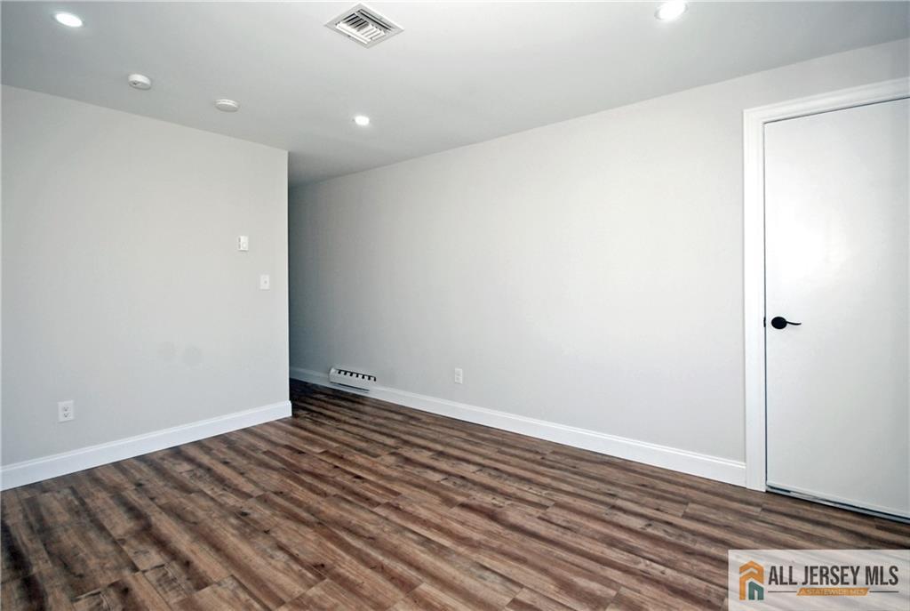 187 Newport Road A, Monroe, NJ, 08831 image 25