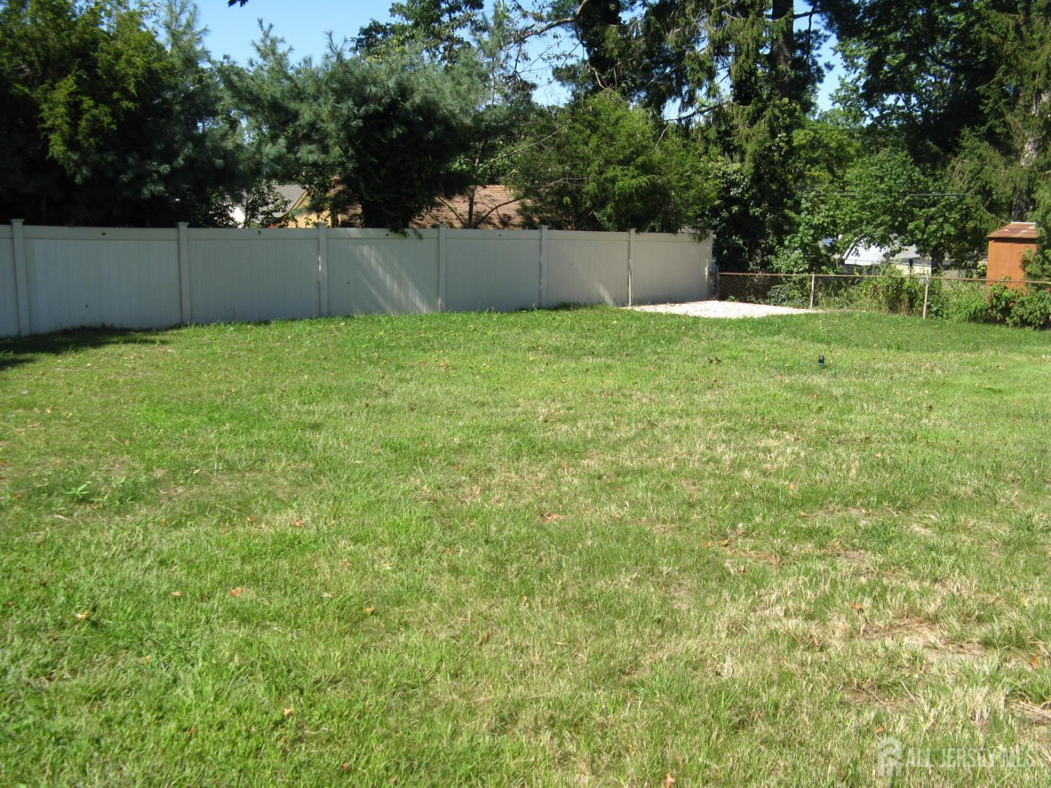 27 Violet Terrace, Milltown, NJ, 08850 image 16
