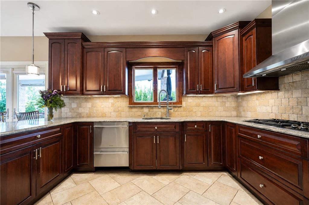 86 Pearsall Street, Staten  Island, New York, 10305 image 20