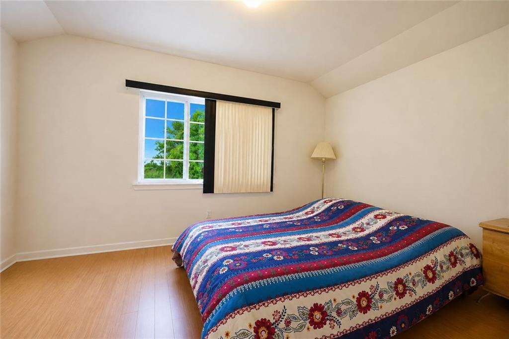 44 Impala Court, Staten  Island, New York, 10305 image 17