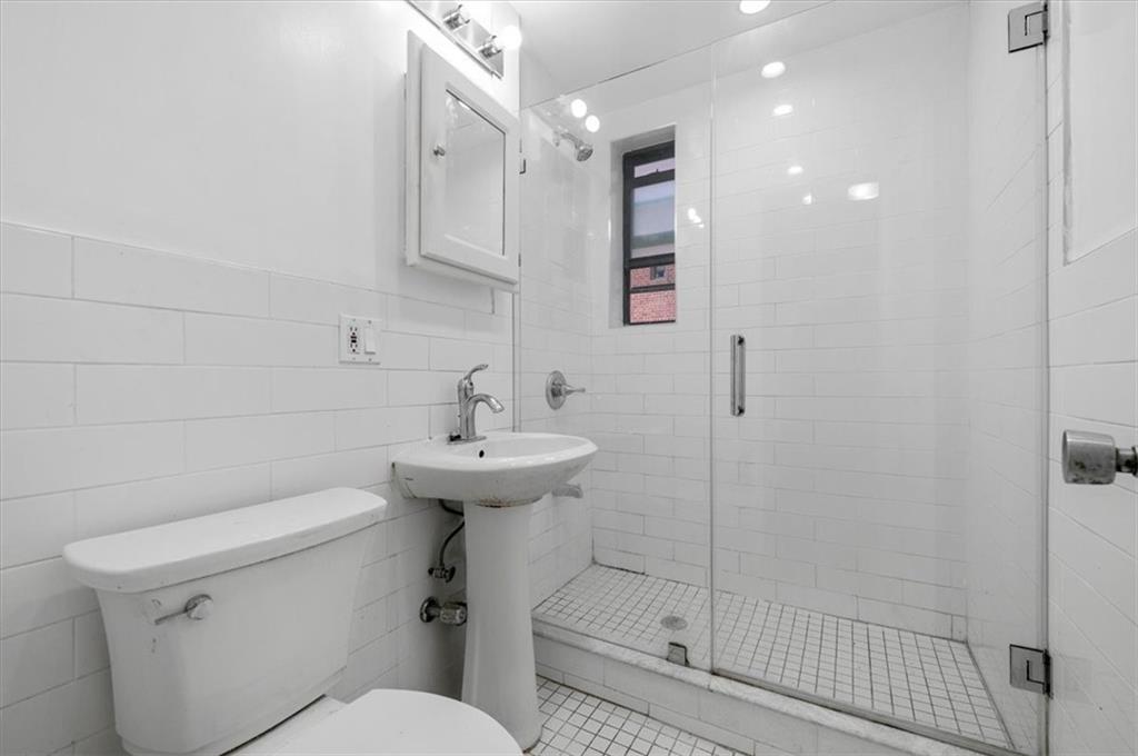 9255 Shore Road 3C, Brooklyn, New York, 11209 image 13