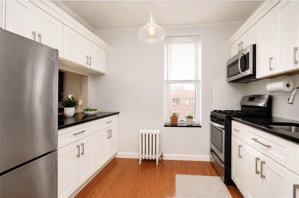 9031 Fort Hamilton Parkway 6A, Brooklyn, New York, 11209 image 10