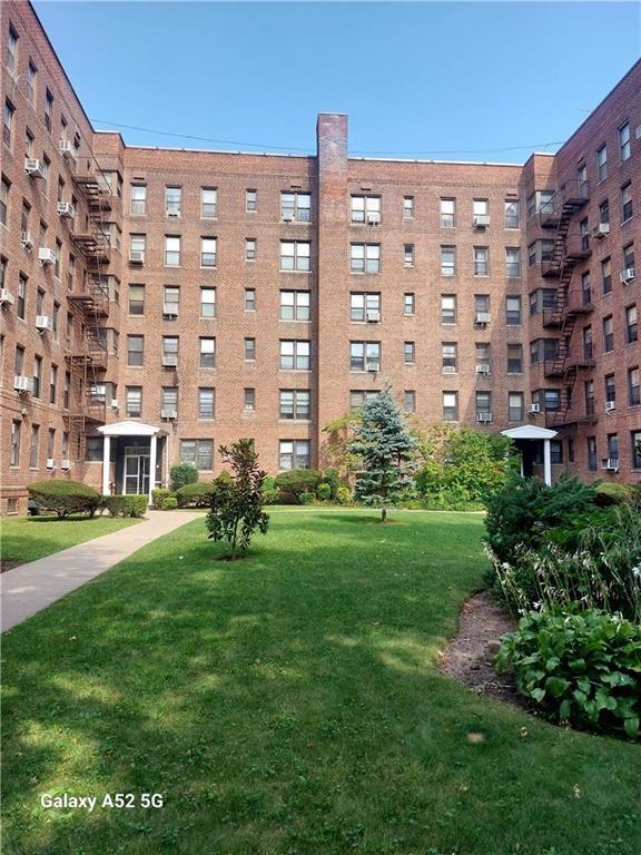 2425 Haring Street 1J Image 4