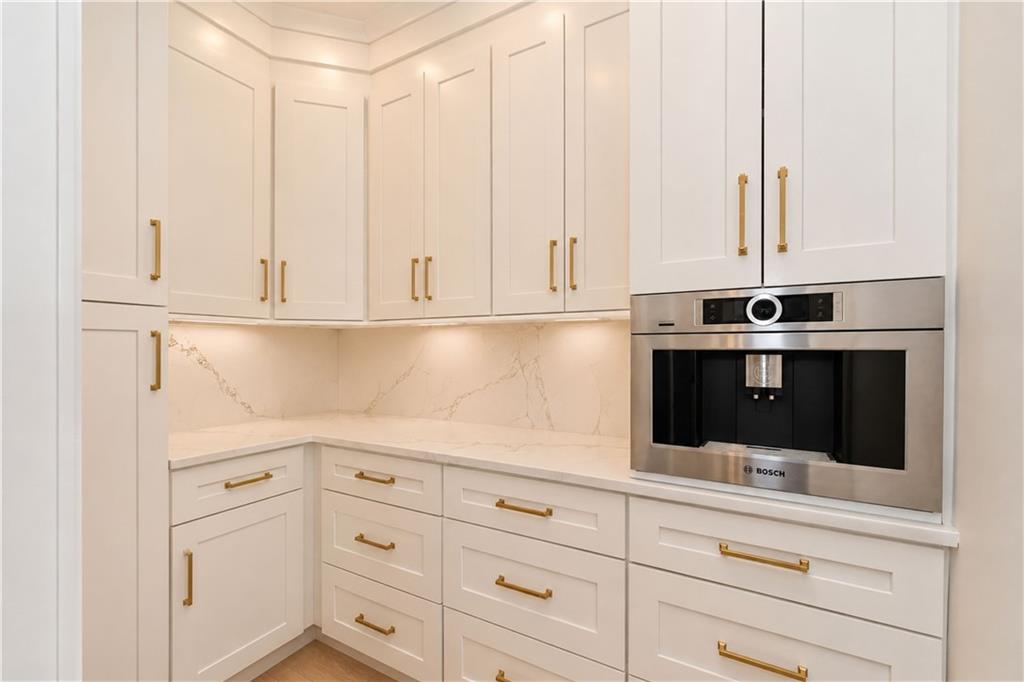 77 Macfarland Avenue, Staten  Island, New York, 10305 image 30