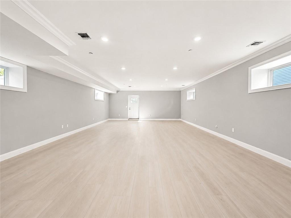 46 Hunter Avenue, Staten  Island, New York, 10306 image 27