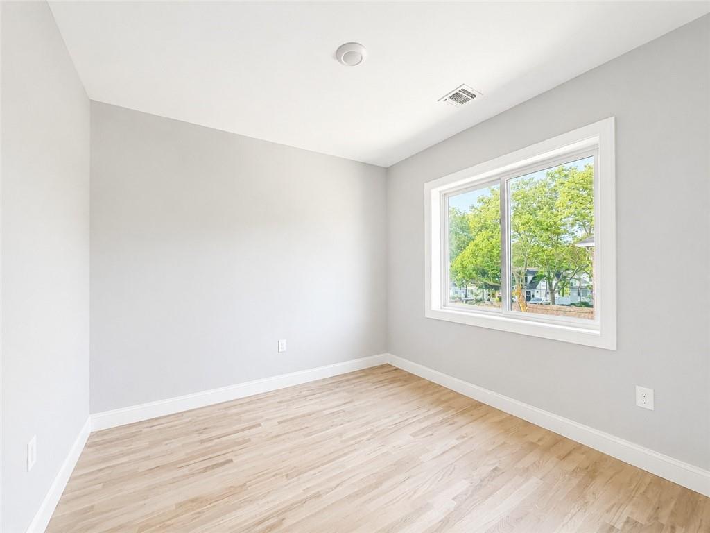 46 Hunter Avenue Image 5