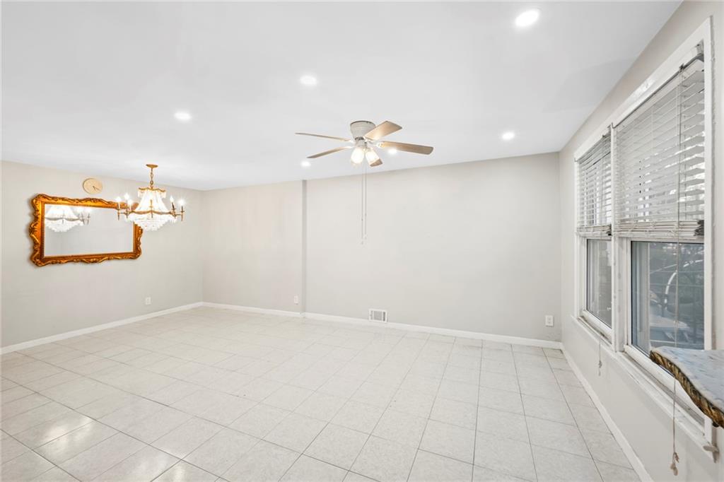 496 Clinton Street, Brooklyn, New York, 11231 image 25