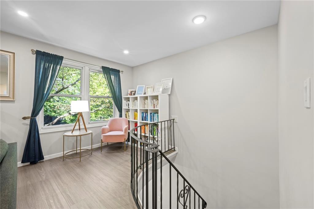 496 Clinton Street, Brooklyn, New York, 11231 image 9