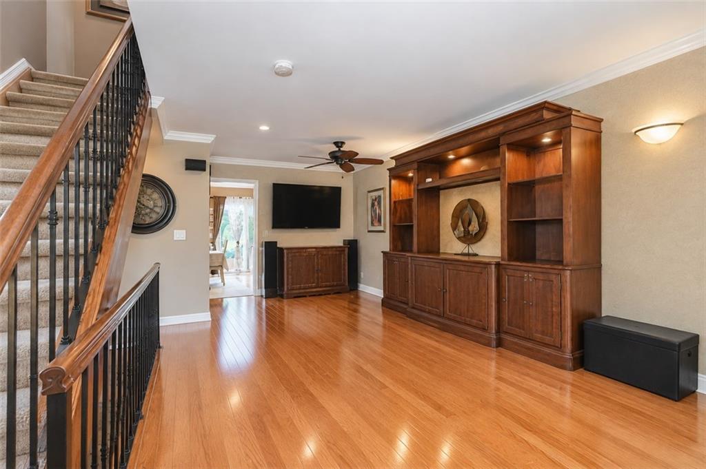 54 Stern Court, Staten  Island, New York, 10308 image 8