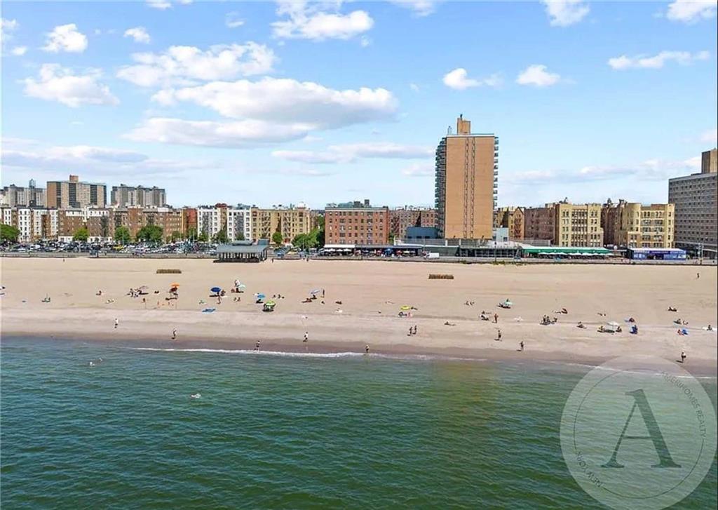 313 Brightwater Court 6A, Brooklyn, New York, 11235 image 17