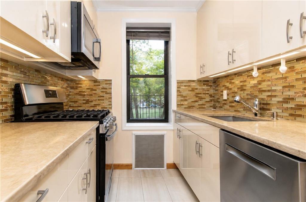 2547 West 2nd Street 2F, Brooklyn, New York, 11223 image 22