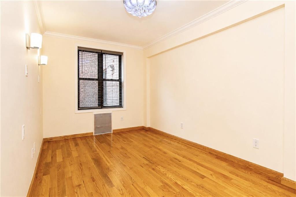 2547 West 2nd Street 2F Image 4