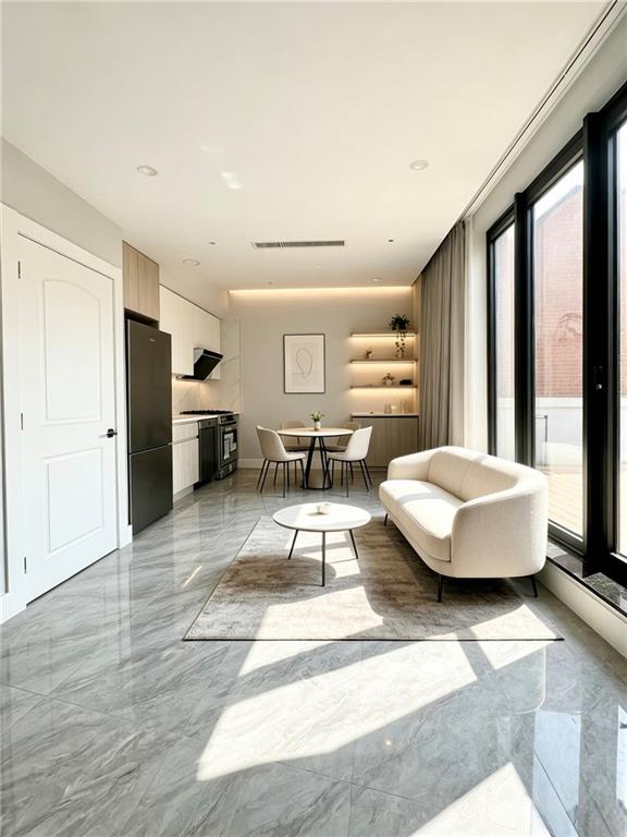 811 45th Street 5B, Brooklyn, New York, 11220
