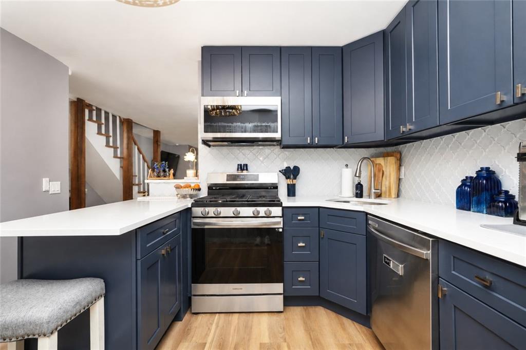 60 Stone Lane 107E, Staten  Island, New York, 10314 image 12