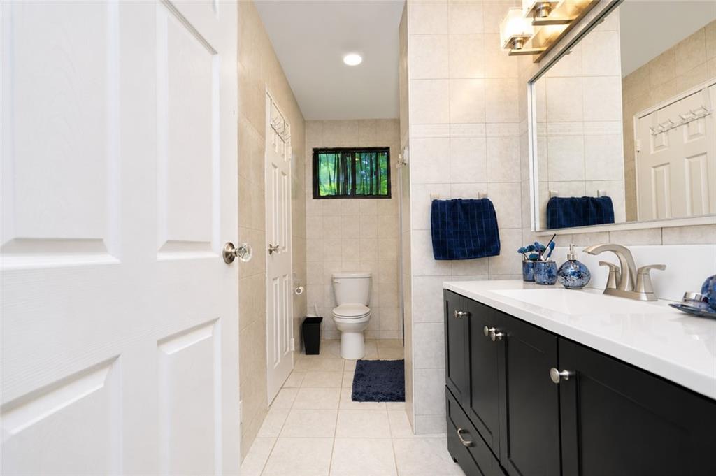 60 Stone Lane 107E, Staten  Island, New York, 10314 image 27
