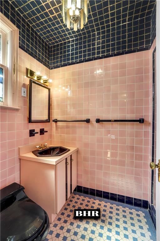 272 Exeter Street, Brooklyn, New York, 11235 image 17