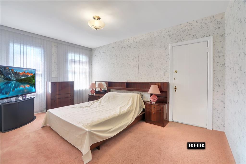 272 Exeter Street, Brooklyn, New York, 11235 image 22