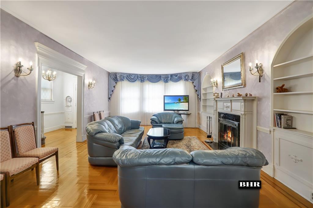272 Exeter Street Image 4