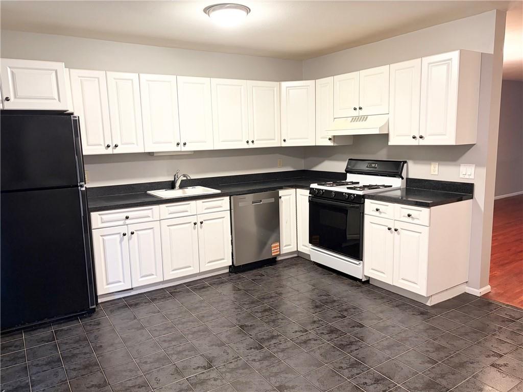 23 Don Court, Staten  Island, New York, 10312