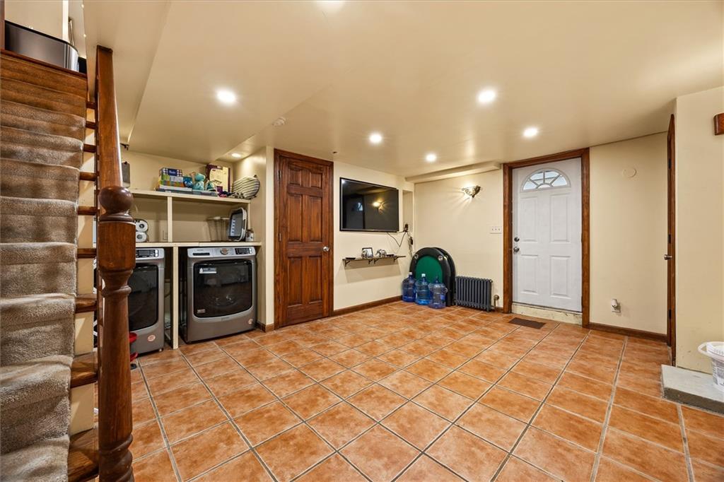 67-31 52nd Road, Maspeth, New York, 11378 image 26