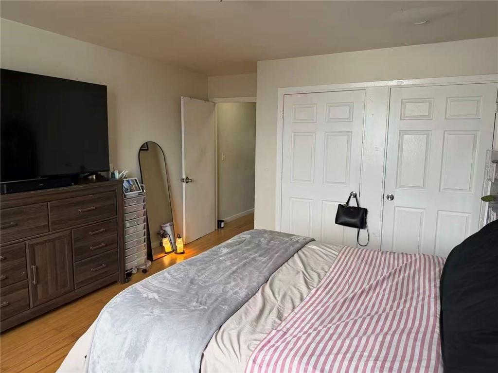 19 Emeric Court, Staten  Island, New York, 10303 image 7