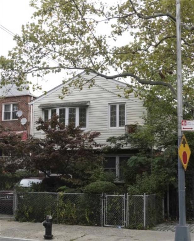 1025 East 103 Street, Brooklyn, New York, 11236