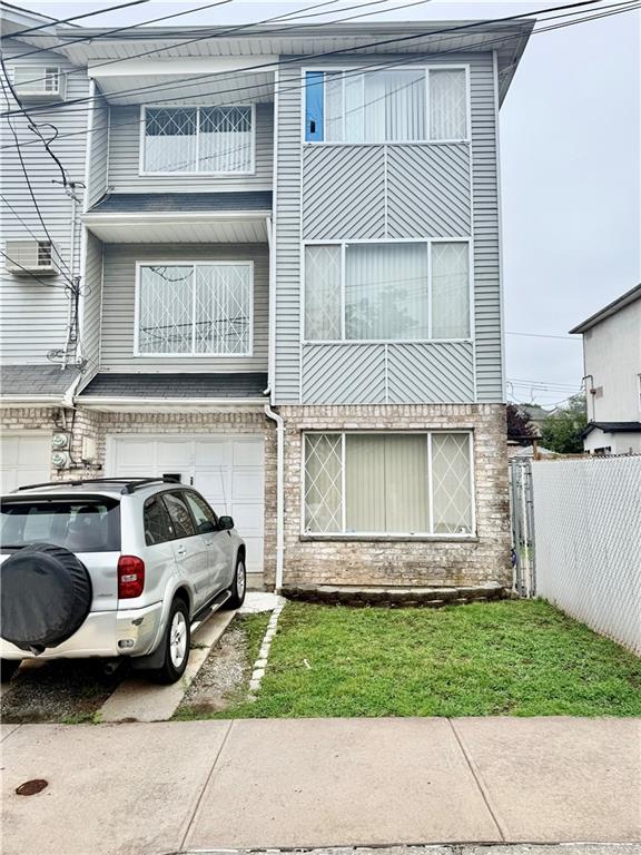 28 Smith Street, St. Island, New York, 10305 image 11