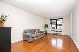 9040 Ft Hamilton Parkway 2I, Brooklyn, New York, 11209 image 10