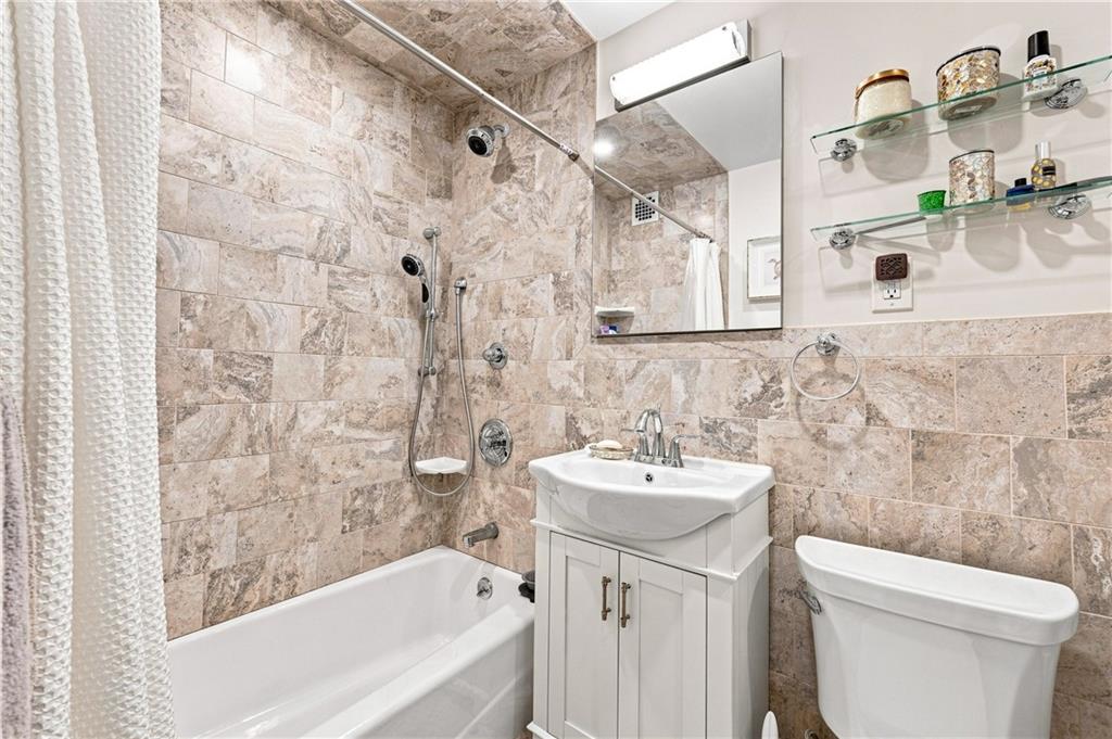 1655 Flatbush Avenue B902, Brooklyn, New York, 11210 image 11