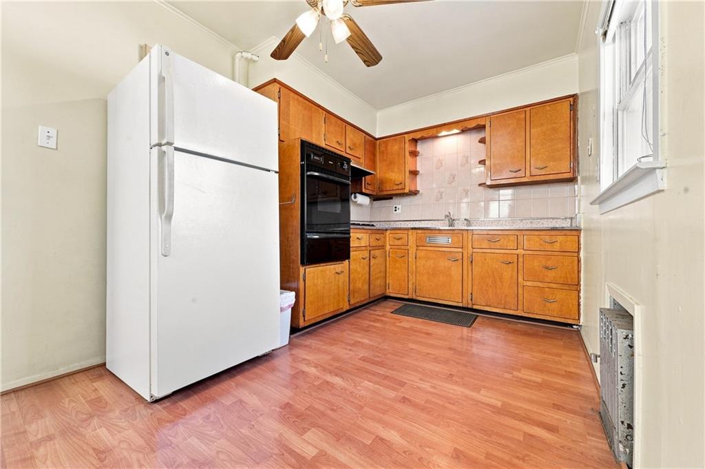 5711 Avenue L Image 5