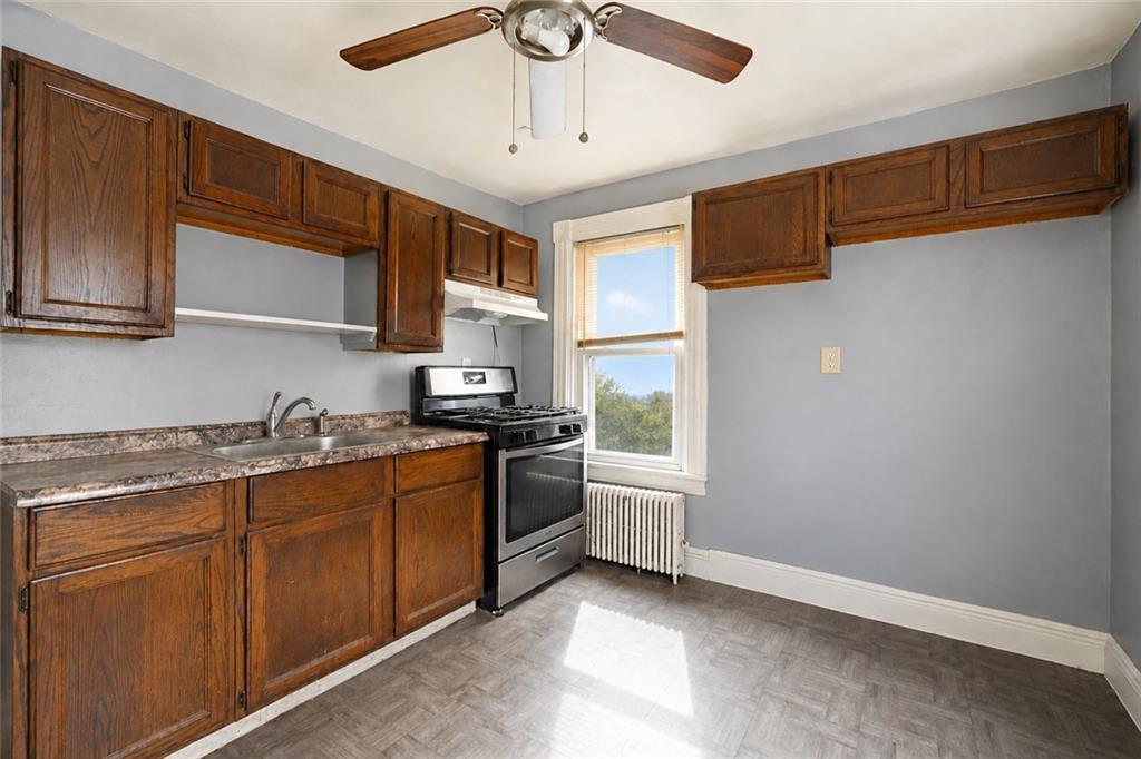 65 Saint Stephens Place, Staten  Island, New York, 10306 image 14