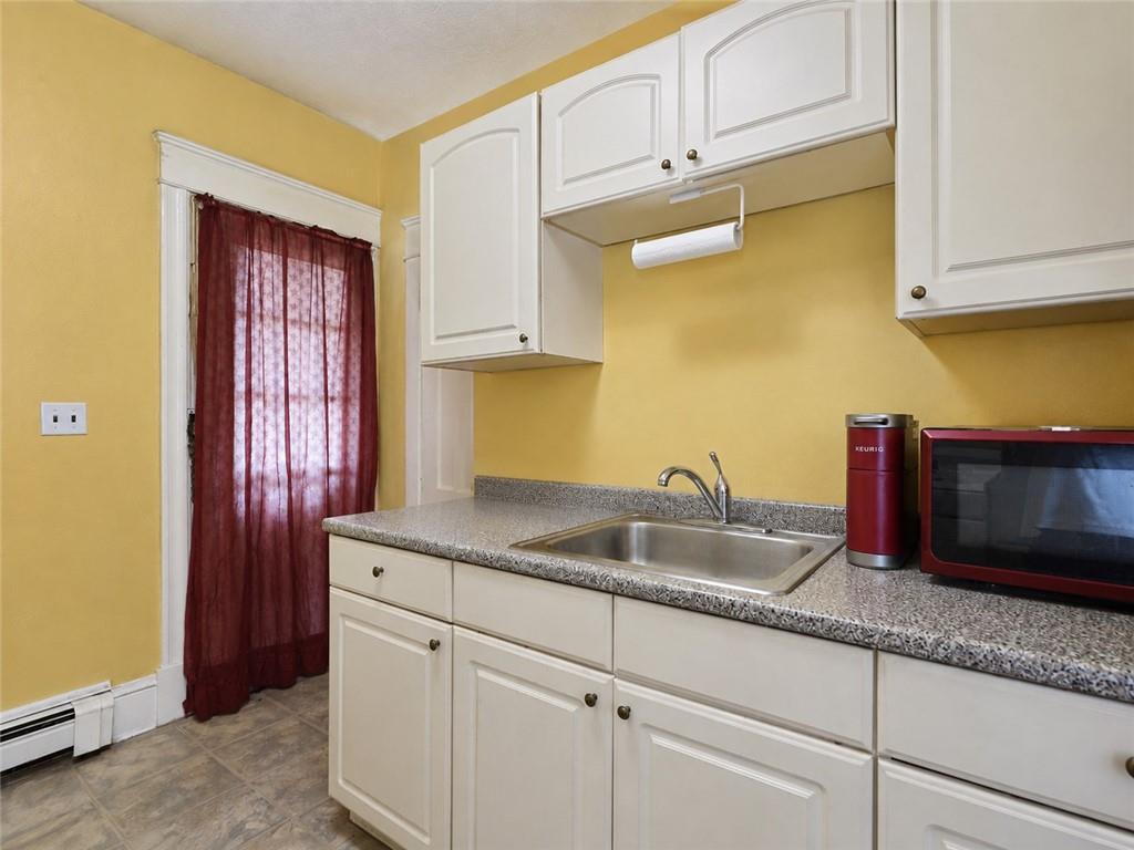 65 Saint Stephens Place Image 4
