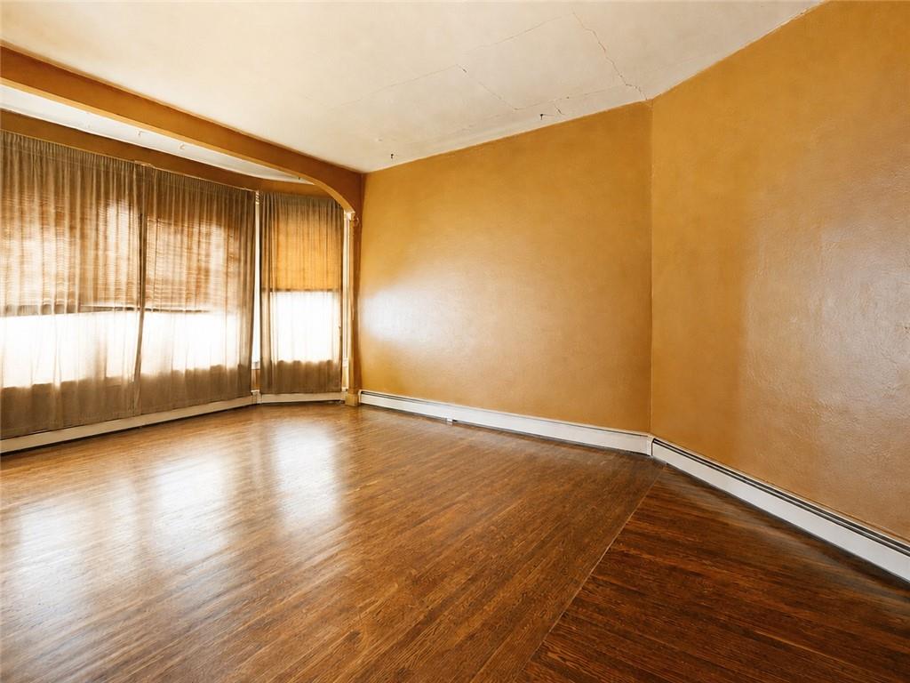 65 Saint Stephens Place, Staten  Island, New York, 10306 image 9
