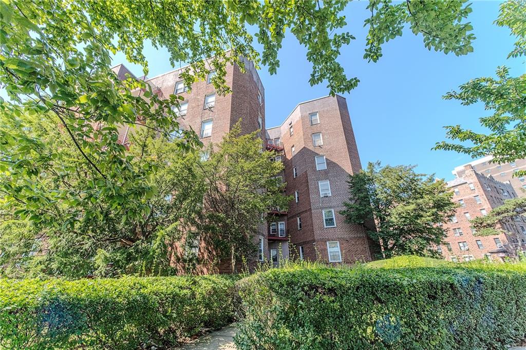 902 Ocean Parkway 3F, Brooklyn, New York, 11230