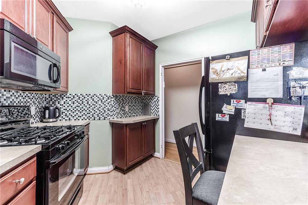 902 Ocean Parkway 3F, Brooklyn, New York, 11230 image 9