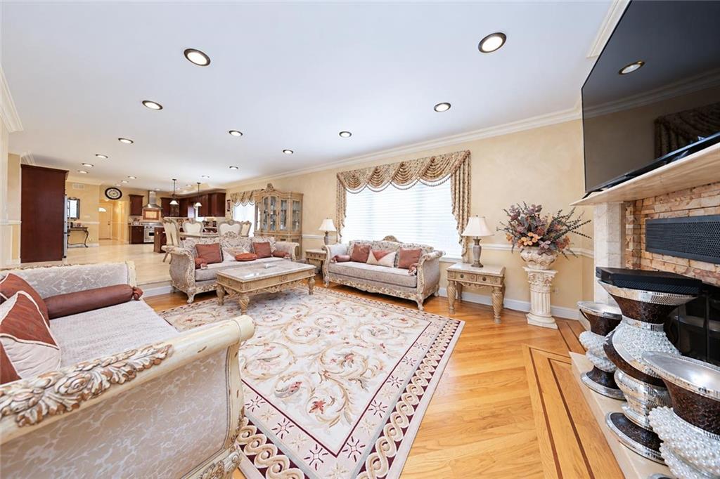 78 Eleanor Street, Staten  Island, New York, 10306 image 11