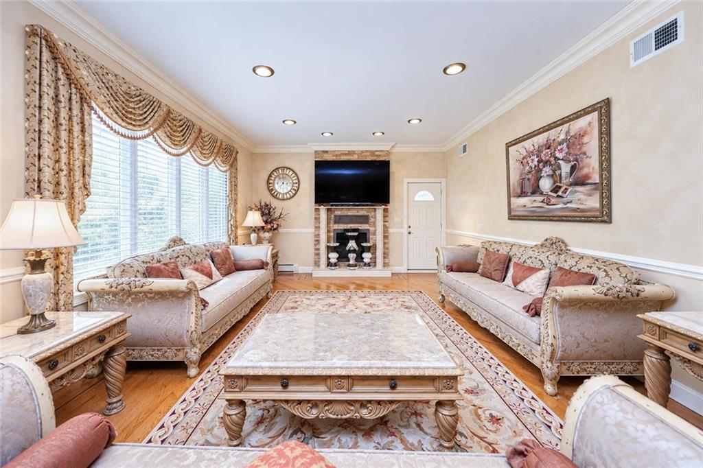 78 Eleanor Street Image 5