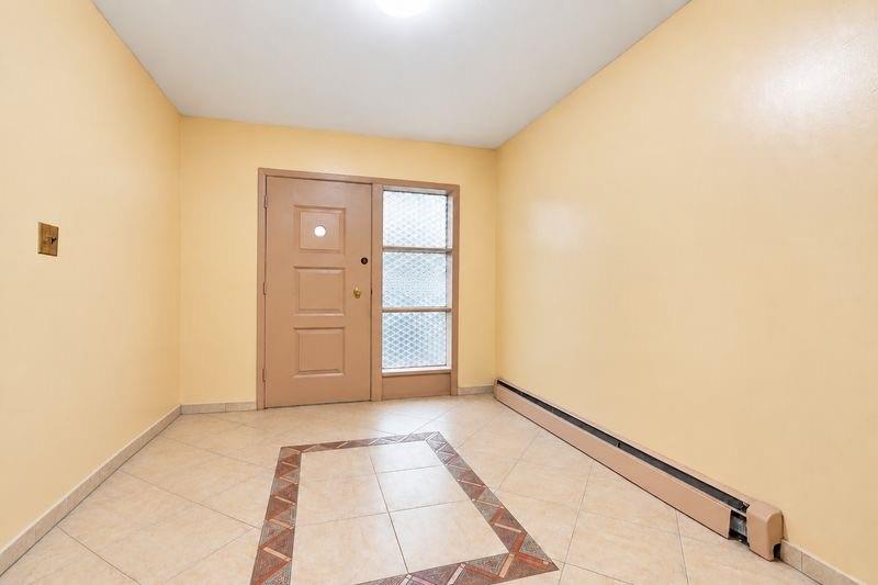 2578 East 2nd Street, Brooklyn, New York, 11223