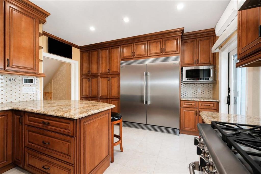 1821 Burnett Street, Brooklyn, New York, 11229 image 22