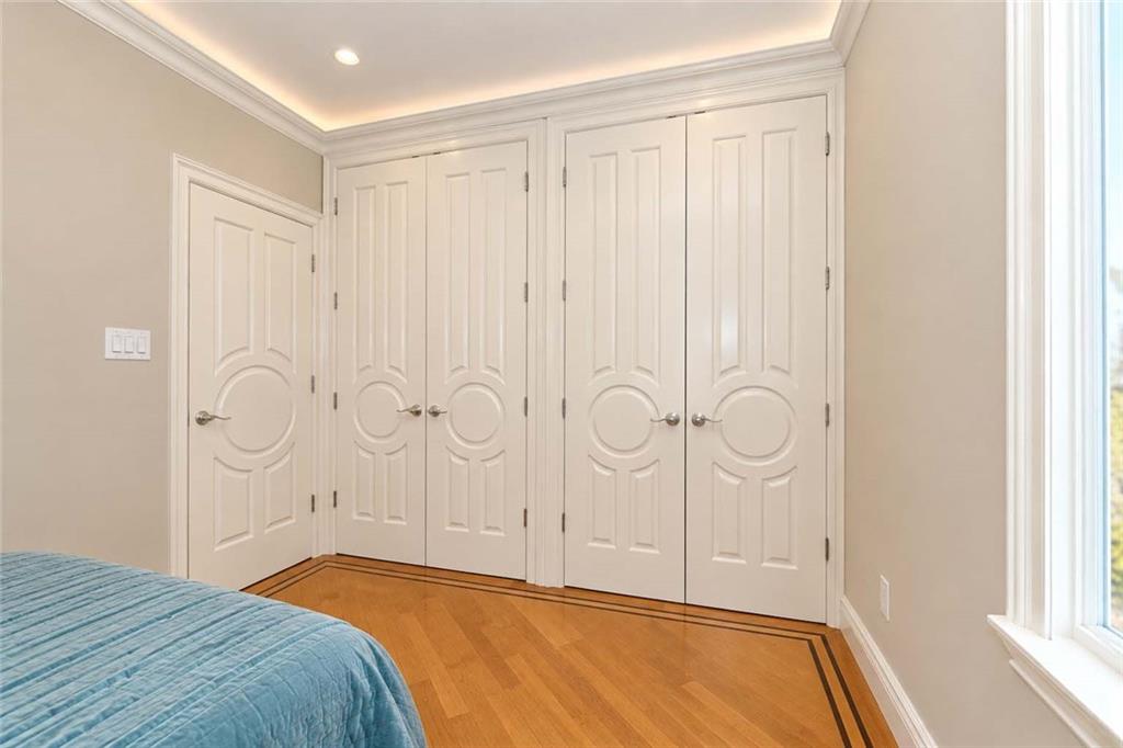 1821 Burnett Street, Brooklyn, New York, 11229 image 38
