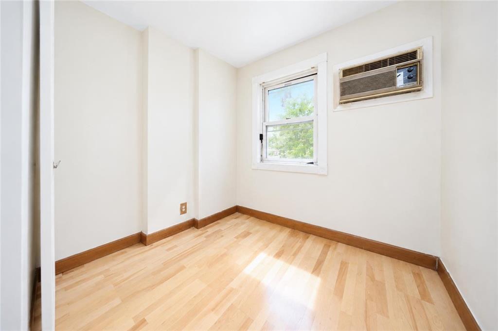 124 Brightwater Court, Brooklyn, New York, 11235 image 26