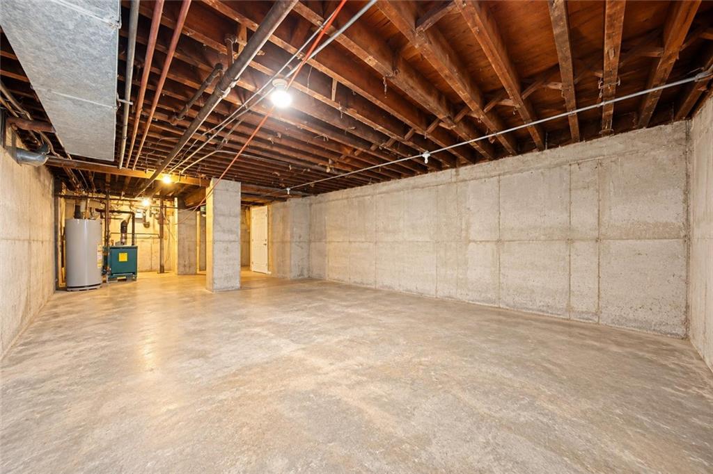 124 Brightwater Court, Brooklyn, New York, 11235 image 20