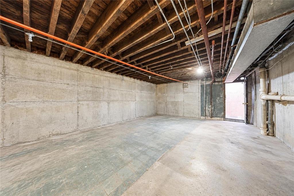 124 Brightwater Court, Brooklyn, New York, 11235 image 19