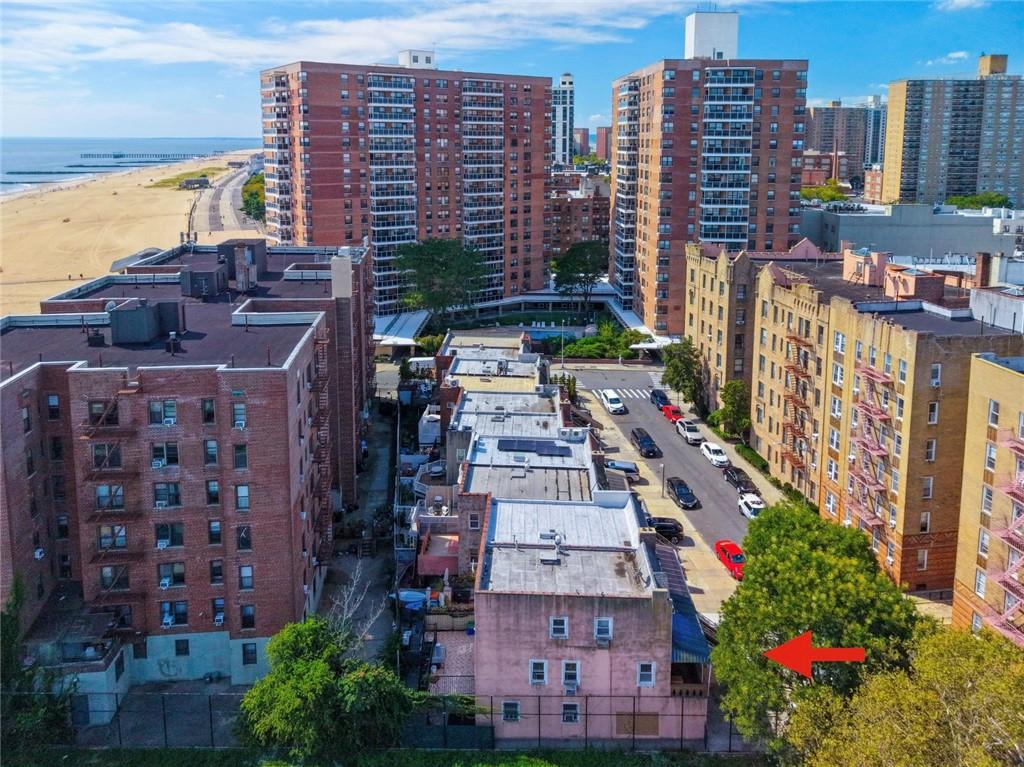 124 Brightwater Court, Brooklyn, New York, 11235 image 33