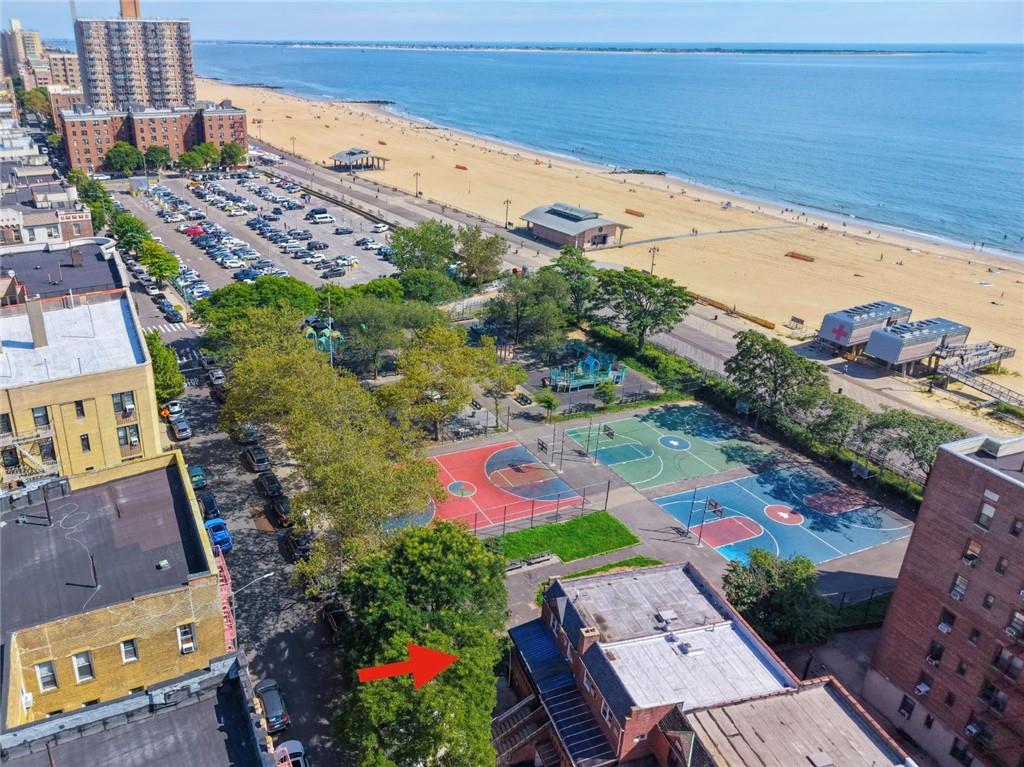 124 Brightwater Court, Brooklyn, New York, 11235 image 35