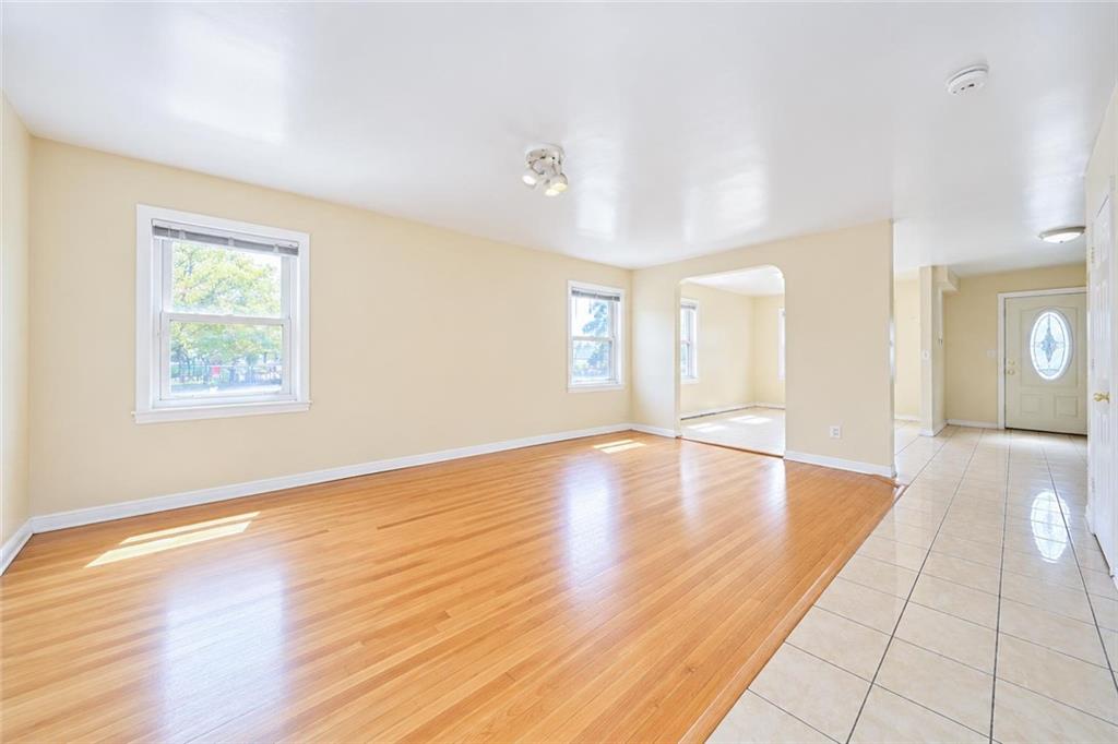 124 Brightwater Court, Brooklyn, New York, 11235 image 9