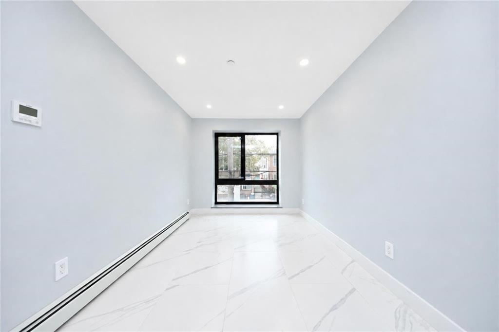 929 43rd Street 2A, Brooklyn, New York, 11219 image 15