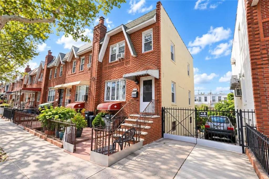 1842 West 7 Street, Brooklyn, New York, 11223