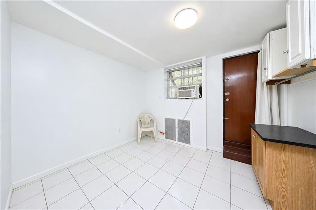 1842 West 7 Street, Brooklyn, New York, 11223 image 14